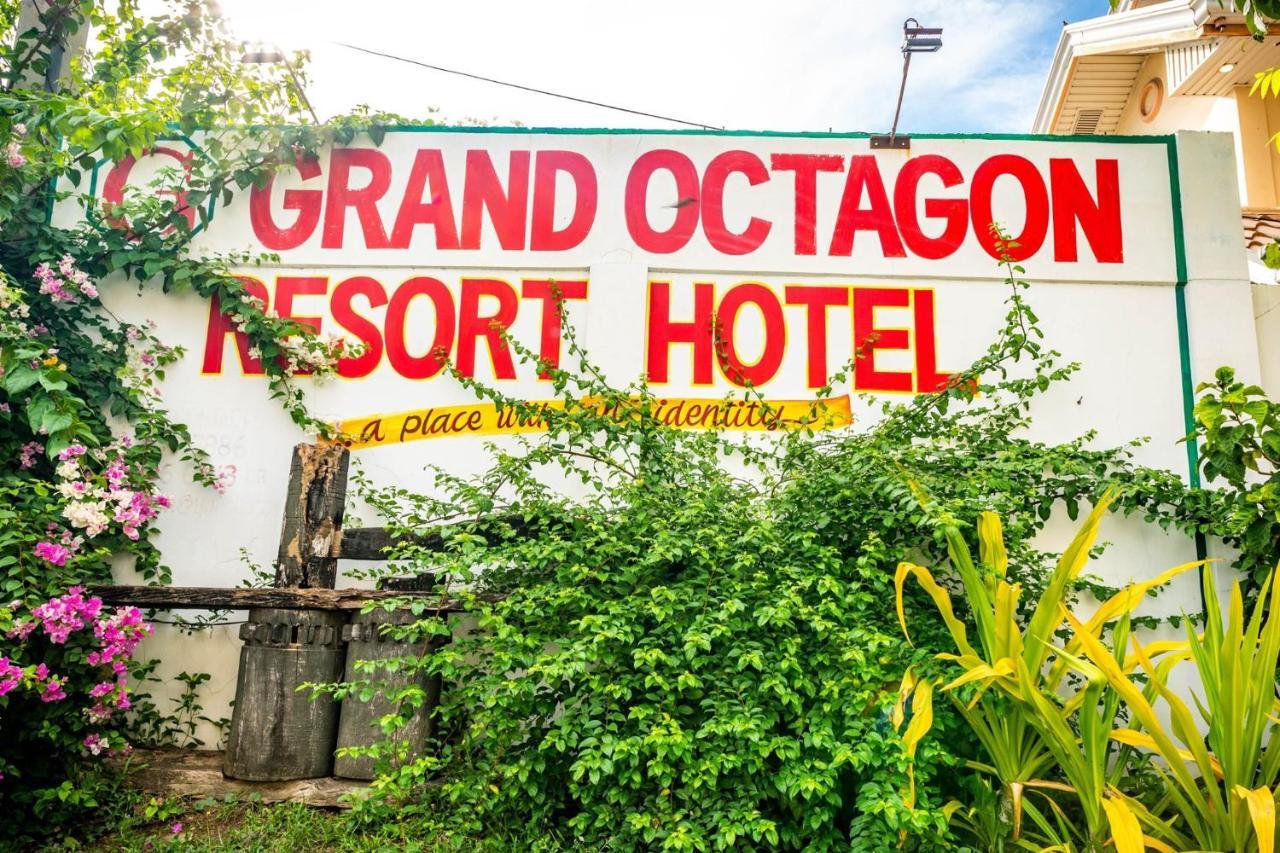 Grand Octagon Resort Лаолаг Екстериор снимка